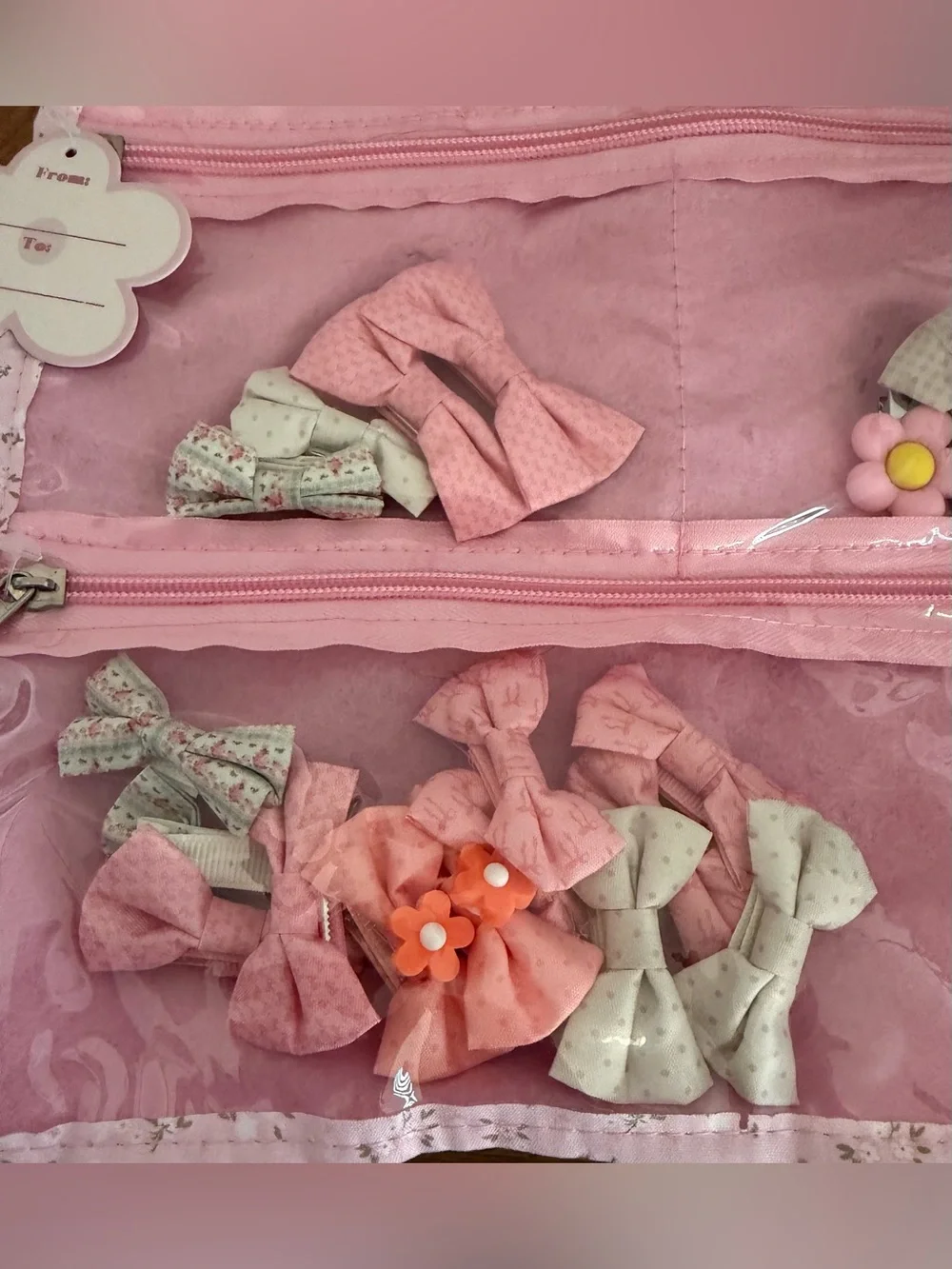 Willow Pink Hanging Hair Accessory Organizer with 40 Assorted Pink & Cream Bows